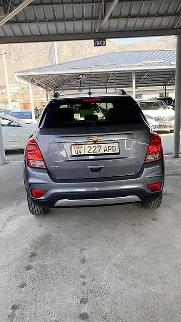 Chevrolet Trax: 2019 г., 1.6 л, Типтроник, Дизель, Кроссовер at lalafo.kg — 4 Chevrolet Trax: 2019 г., 1.6 л, Типтроник, Дизель, Кроссовер — 4