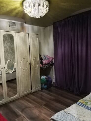 1 комната, 72 м², 1 этаж, Старый ремонт at lalafo.kg 1 комната, 72 м², 1 этаж, Старый ремонт