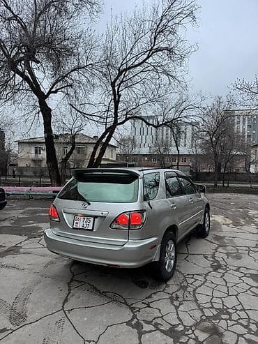Lexus RX: 2001 г., 3 л, Автомат, Бензин, Кроссовер at lalafo.kg Lexus RX: 2001 г., 3 л, Автомат, Бензин, Кроссовер