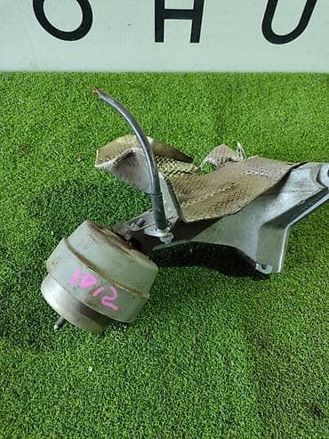 Подушка мотора Audi 2003 г., Б/у, Оригинал, Германия at lalafo.kg Подушка мотора Audi 2003 г., Б/у, Оригинал, Германия