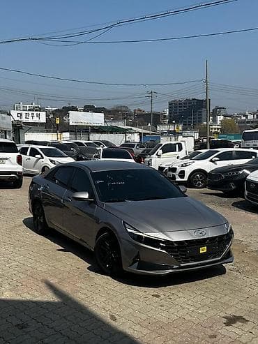 Hyundai Avante: 2022 г., 1.6 л, Автомат, Гибрид, Седан at lalafo.kg Hyundai Avante: 2022 г., 1.6 л, Автомат, Гибрид, Седан