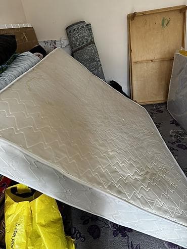 Матрасы, 2 шт. - Размеры (визуально): один стандартный at lalafo.kg Матрасы, 2 шт. - Размеры (визуально): один стандартный