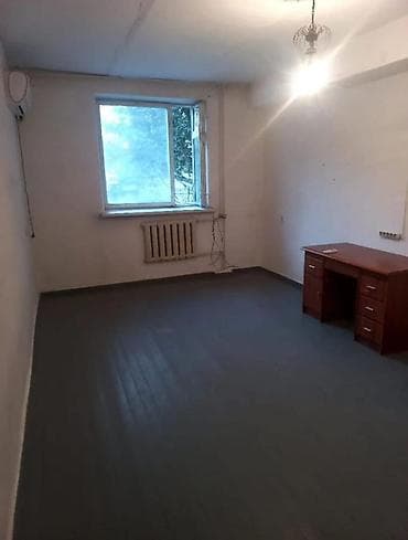 1 комната, 36 м², 2 этаж, Старый ремонт at lalafo.kg 1 комната, 36 м², 2 этаж, Старый ремонт