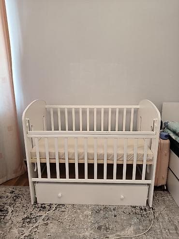 Бала үчүн комод: Детская кроватка качалка с маятниковым механизмом. есть Есть дефект lalafo.kg да — 1 Бала үчүн комод: Детская кроватка качалка с маятниковым механизмом. есть Есть дефект — 1