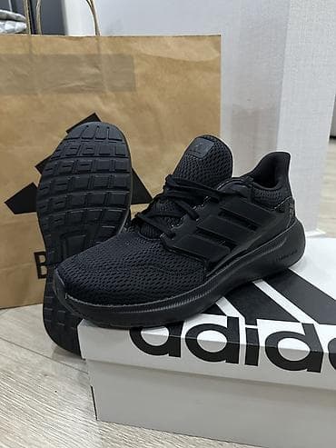 Мужские кроссовки, 41.5, Adidas, Новый, цвет - Черный, Самовывоз, Платная доставка at lalafo.kg Мужские кроссовки, 41.5, Adidas, Новый, цвет - Черный, Самовывоз, Платная доставка