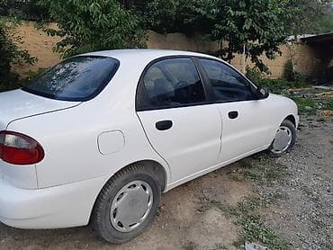 Daewoo Lanos: 1998 г., 1.5 л, Автомат, Бензин, Седан lalafo.kg да Daewoo Lanos: 1998 г., 1.5 л, Автомат, Бензин, Седан