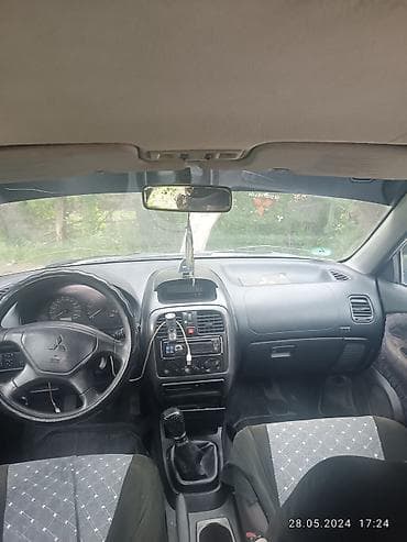 Mitsubishi Carisma: 2000 г., 1.6 л, Механика, Бензин, Хэтчбэк at lalafo.kg Mitsubishi Carisma: 2000 г., 1.6 л, Механика, Бензин, Хэтчбэк