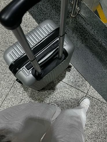 Ищу квартиру до 9-10тыс в месяц, будем жить с подпугой не пьем at lalafo.kg Ищу квартиру до 9-10тыс в месяц, будем жить с подпугой не пьем