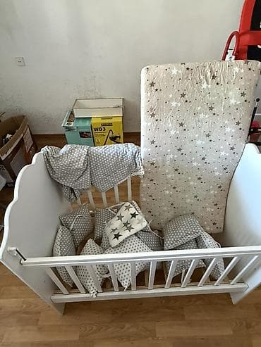 Детская приставная кроватка, Без колесиков, цвет - Белый at lalafo.kg Детская приставная кроватка, Без колесиков, цвет - Белый