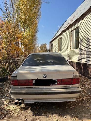 BMW 525: 1990 г., 2.5 л, Механика, Бензин, Седан at lalafo.kg BMW 525: 1990 г., 2.5 л, Механика, Бензин, Седан