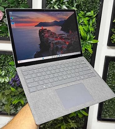 Мощный ноутбук Microsoft Surface Laptop 2 — тонкий и легкий ноутбук at lalafo.kg Мощный ноутбук Microsoft Surface Laptop 2 — тонкий и легкий ноутбук