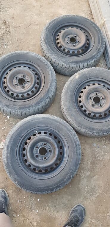 Колеса в сборе 195 / 65 / R 15, Зима, Комплект, Легковые, Железные, отверстий - 5 at lalafo.kg Колеса в сборе 195 / 65 / R 15, Зима, Комплект, Легковые, Железные, отверстий - 5
