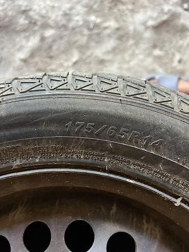 Родные диски Honda jazz Комплект автомобильных шин на штампованных lalafo.kg да Родные диски Honda jazz Комплект автомобильных шин на штампованных