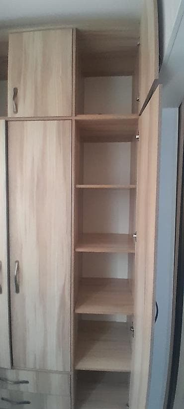 Купе шкафтар: Шкаф для одежды в отличном состоянии. Продаётся вместительный и lalafo.kg да — 8 Купе шкафтар: Шкаф для одежды в отличном состоянии. Продаётся вместительный и — 8