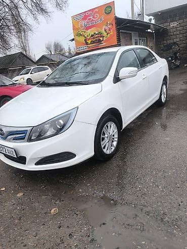 BYD E5: 2019 г., 2 л, Автомат, Электромобиль, Седан at lalafo.kg — 9 BYD E5: 2019 г., 2 л, Автомат, Электромобиль, Седан — 9