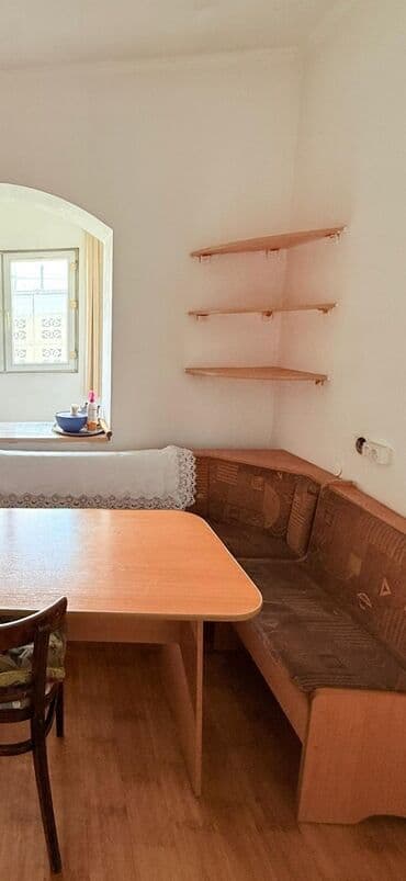 Кухонный мягкий уголок, Дерево at lalafo.kg Кухонный мягкий уголок, Дерево