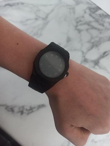 Часы Arabic Aura, темные, очень Стильный Дизайн, хороший подарок, Цена at lalafo.kg Часы Arabic Aura, темные, очень Стильный Дизайн, хороший подарок, Цена