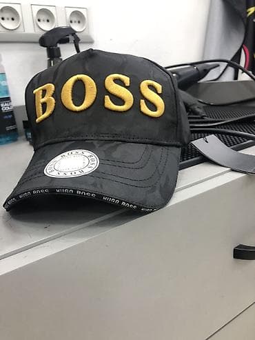 Кепка, Бейсболка, Козырек: Изогнутый, С вышивкой at lalafo.kg Кепка, Бейсболка, Козырек: Изогнутый, С вышивкой