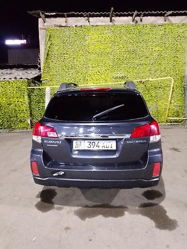 Subaru Outback: 2010 г., 2.5 л, Механика, Бензин, Универсал at lalafo.kg Subaru Outback: 2010 г., 2.5 л, Механика, Бензин, Универсал