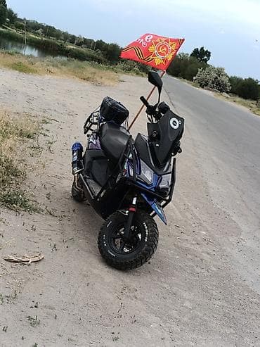 Тип скутера 160 куб. см, Бензин, Б/у at lalafo.kg Тип скутера 160 куб. см, Бензин, Б/у