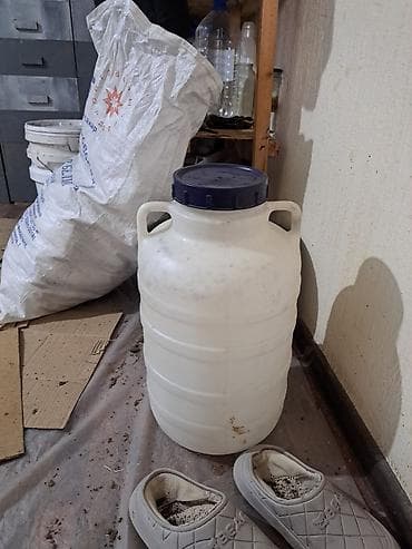 Бочка Пластик, 23 л, Самовывоз at lalafo.kg Бочка Пластик, 23 л, Самовывоз