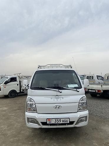 Hyundai Porter: 2019 г., 2.5 л, Типтроник, Дизель, Пикап at lalafo.kg Hyundai Porter: 2019 г., 2.5 л, Типтроник, Дизель, Пикап