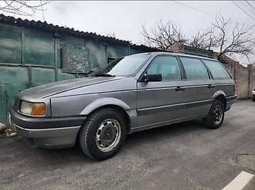 Volkswagen Passat: 1991 г., 1.8 л, Бензин, Универсал at lalafo.kg Volkswagen Passat: 1991 г., 1.8 л, Бензин, Универсал