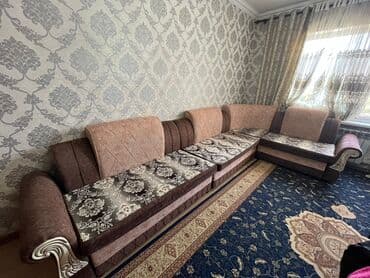 Угловой диван, C подушками, Трехместный at lalafo.kg Угловой диван, C подушками, Трехместный