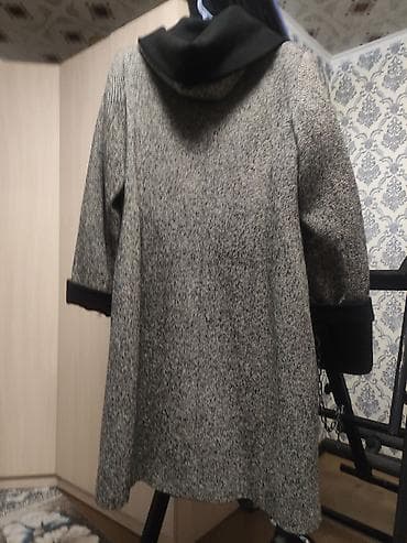 Осеньнеепальто, Лоретто,размер 50-52 состояние отличное с поясом можно at lalafo.kg Осеньнеепальто, Лоретто,размер 50-52 состояние отличное с поясом можно