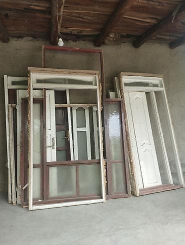 Готовое деревянное окно, Декоративные особенности: Фрамуга, Без установки, Без рассрочки at lalafo.kg Готовое деревянное окно, Декоративные особенности: Фрамуга, Без установки, Без рассрочки