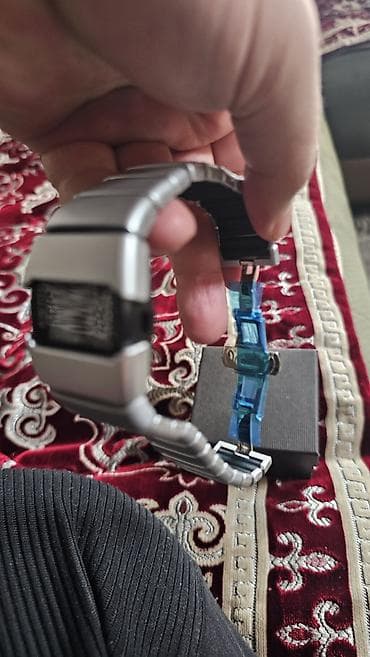 Башка кол сааттар: Цифровые наручные часы в футуристическом стиле - Корпус и звенья lalafo.kg да — 4 Башка кол сааттар: Цифровые наручные часы в футуристическом стиле - Корпус и звенья — 4