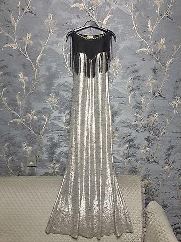 Вечернее платье, Русалка, Длинная модель, M, L at lalafo.kg Вечернее платье, Русалка, Длинная модель, M, L