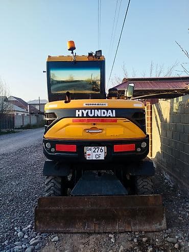 Экскаватор, Hyundai, Колесный at lalafo.kg Экскаватор, Hyundai, Колесный