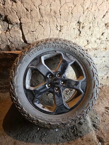 Колеса в сборе 285 / 50 / R 20, Зима, Б/у, Комплект, Внедорожные (АТ/МТ), отверстий - 5 at lalafo.kg Колеса в сборе 285 / 50 / R 20, Зима, Б/у, Комплект, Внедорожные (АТ/МТ), отверстий - 5