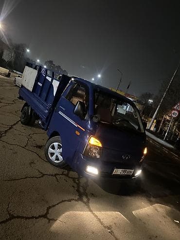 Легкий грузовик, Hyundai, Стандарт, 2 т, Б/у at lalafo.kg Легкий грузовик, Hyundai, Стандарт, 2 т, Б/у