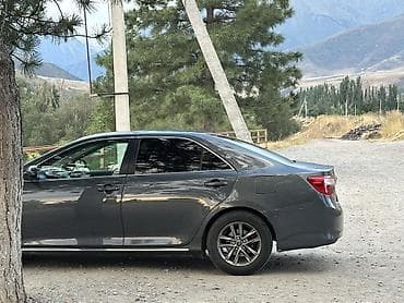 Toyota Camry: 2012 г., 2.5 л, Автомат, Бензин, Седан at lalafo.kg — 5 Toyota Camry: 2012 г., 2.5 л, Автомат, Бензин, Седан — 5