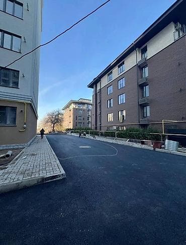 1 комната, 48 м², Элитка, 10 этаж, Евроремонт at lalafo.kg 1 комната, 48 м², Элитка, 10 этаж, Евроремонт