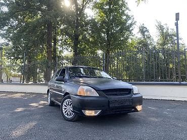 Kia Rio: 2003 г., 1.4 л, Кол менен иштөөчү, Бензин, Хетчбек lalafo.kg да Kia Rio: 2003 г., 1.4 л, Кол менен иштөөчү, Бензин, Хетчбек