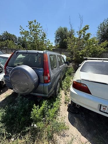 Honda CR-V: 2004 г., 2 л, Бензин, Кроссовер at lalafo.kg Honda CR-V: 2004 г., 2 л, Бензин, Кроссовер