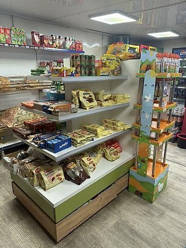 Островной торговый стеллаж для магазина - Конструкция: двусторонний at lalafo.kg Островной торговый стеллаж для магазина - Конструкция: двусторонний