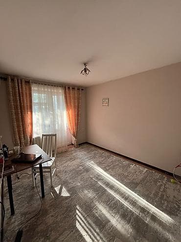 1 комната, 22 м², Городская больница №4 (ул. Айни) Индивидуалка, 2 этаж, Косметический ремонт at lalafo.kg 1 комната, 22 м², Городская больница №4 (ул. Айни) Индивидуалка, 2 этаж, Косметический ремонт