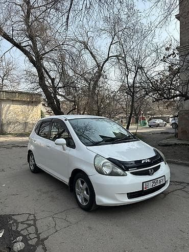 Honda Fit: 2003 г., 1.3 л, Вариатор, Бензин, Хэтчбэк at lalafo.kg Honda Fit: 2003 г., 1.3 л, Вариатор, Бензин, Хэтчбэк