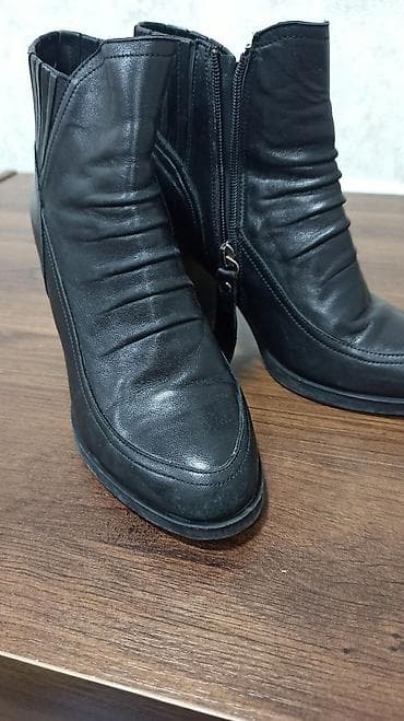 Кожаные ботильоны б/у, Турция, флисовое утепление внутри, состояние at lalafo.kg Кожаные ботильоны б/у, Турция, флисовое утепление внутри, состояние