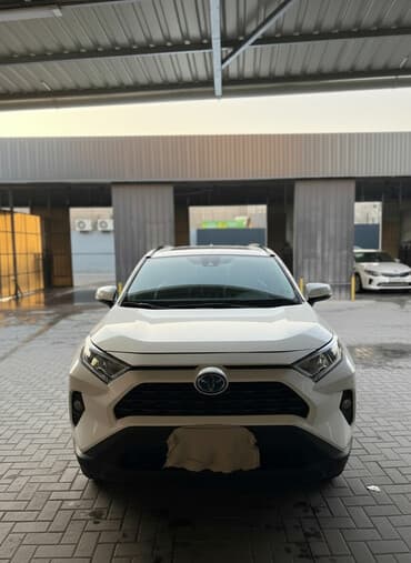 Toyota RAV4: 2021 г., 2.5 л, Автомат, Гибрид, Кроссовер at lalafo.kg Toyota RAV4: 2021 г., 2.5 л, Автомат, Гибрид, Кроссовер