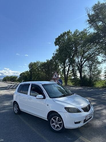 Mazda Demio: 2003 г., 1.3 л, Автомат, Бензин, Хэтчбэк at lalafo.kg Mazda Demio: 2003 г., 1.3 л, Автомат, Бензин, Хэтчбэк