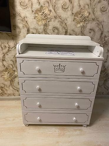 Офис эмереги: Бөбөктөр үчүн кийим алмаштыруучу үстөл, ЛДСП lalafo.kg да — 4 Офис эмереги: Бөбөктөр үчүн кийим алмаштыруучу үстөл, ЛДСП — 4