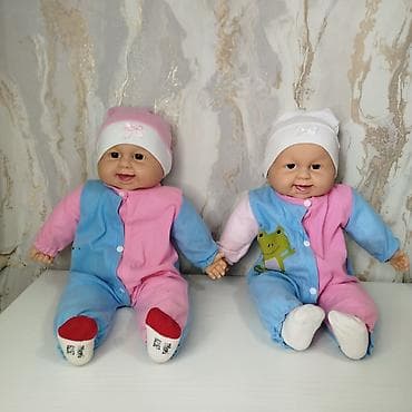 Игровые куклы-малыши в мягких комбинезонах В ИДЕАЛЬНОМ СОСТОЯНИИ at lalafo.kg Игровые куклы-малыши в мягких комбинезонах В ИДЕАЛЬНОМ СОСТОЯНИИ