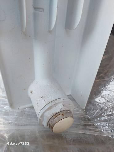 Жылуулук насостору: Биметалл радиаторлору Колдонулган, Бөлүмдүн саны: 7 даана, Бийиктиги: 55 см, Туташтыруу түрү: Капталгы lalafo.kg да — 2 Жылуулук насостору: Биметалл радиаторлору Колдонулган, Бөлүмдүн саны: 7 даана, Бийиктиги: 55 см, Туташтыруу түрү: Капталгы — 2