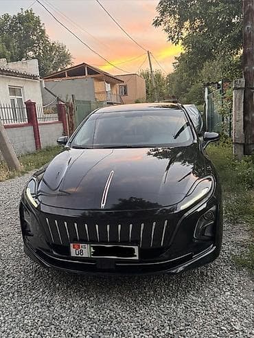 Hongqi eqm5 E-QM 5 2021 года 100 кВт Элегантный седан бизнес-класса at lalafo.kg Hongqi eqm5 E-QM 5 2021 года 100 кВт Элегантный седан бизнес-класса