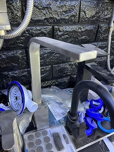 Смеситель для раковины в современном стиле, выполненный в серебристом lalafo.kg да — 1 Смеситель для раковины в современном стиле, выполненный в серебристом — 1